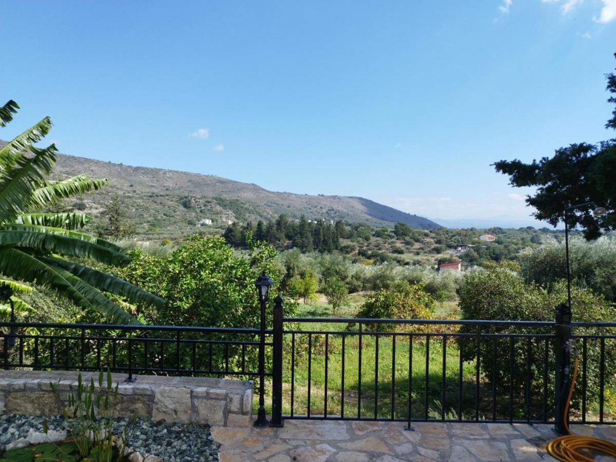 Villa Dimitris Kalamítsion Amigdhálion Exterior foto