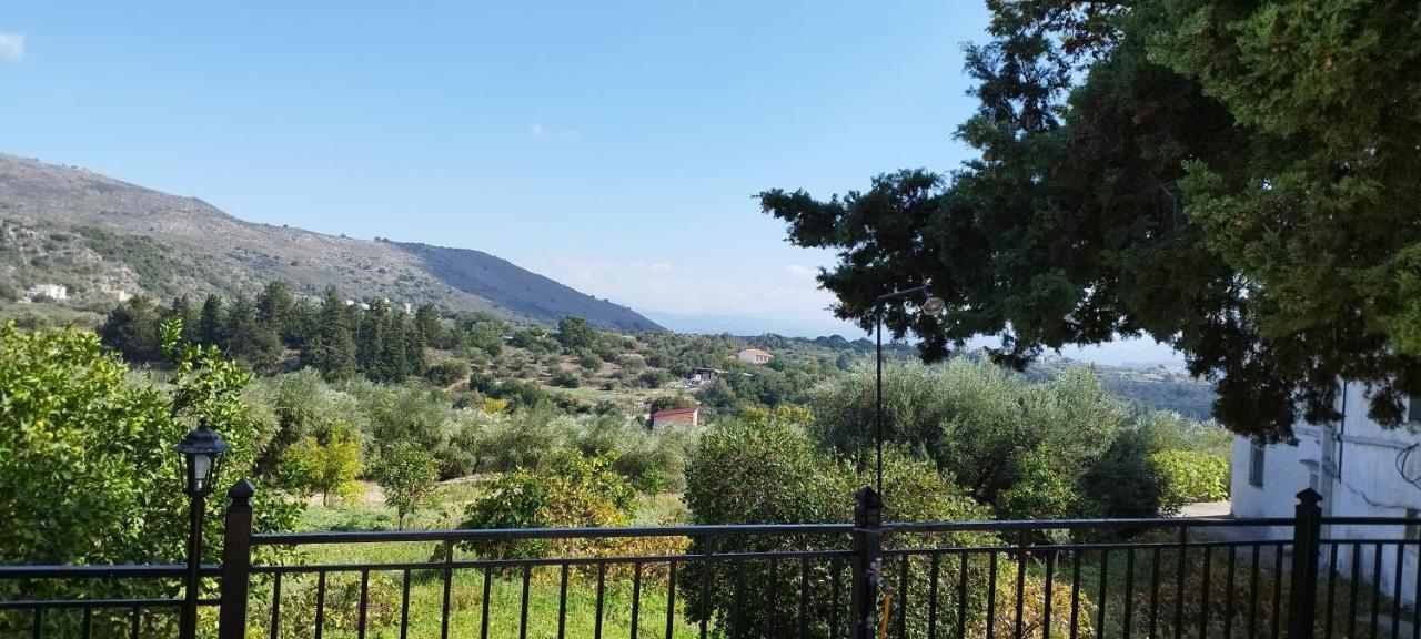 Villa Dimitris Kalamítsion Amigdhálion Exterior foto